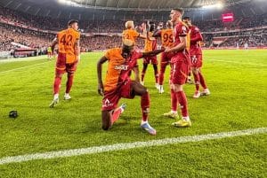 Nigerian striker Victor Osimhen played a pivotal role in Galatasaray’s triumphant 2024-2025 season, helping the club secure the Turkish Süper Lig title after a commanding 3-0 victory over Kayserispor.
