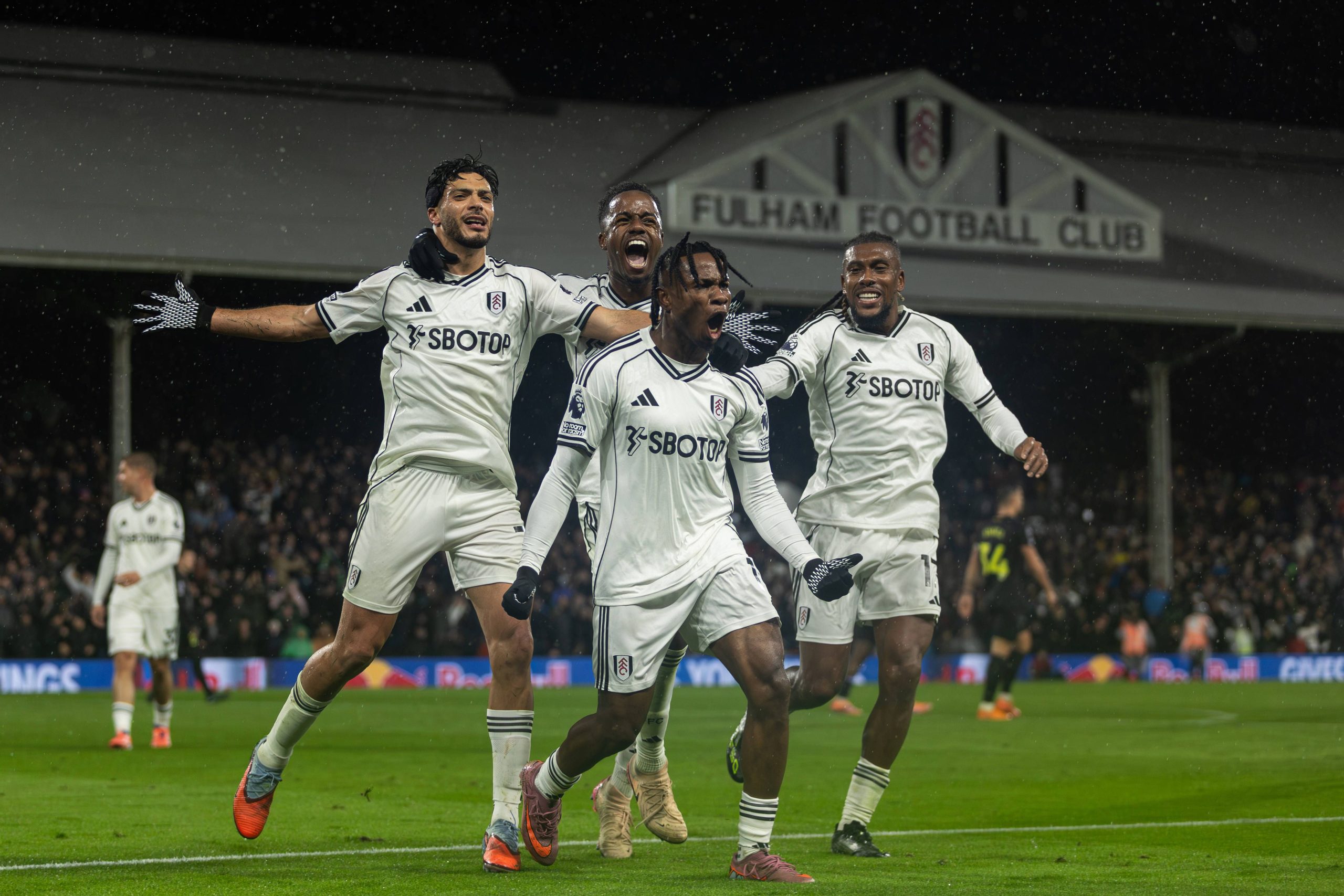 Chukwueze, Iwobi Urge Fulham To Stay Positive After Nine-Goal Thriller Against Manchester City