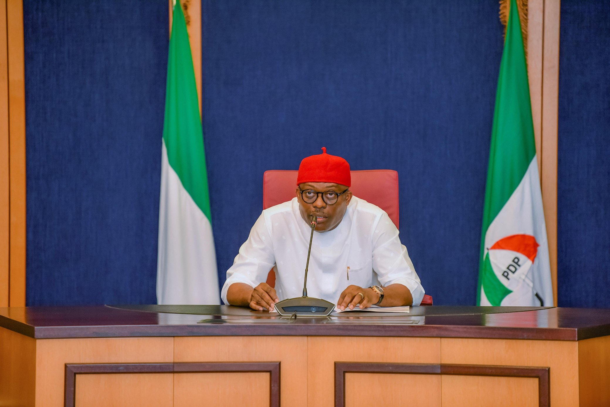 Fubara Dissolves Cabinet, Sacks Political Appointees