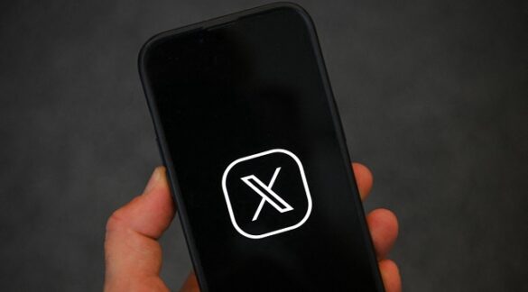 ‘International Outages’ Briefly Hit X