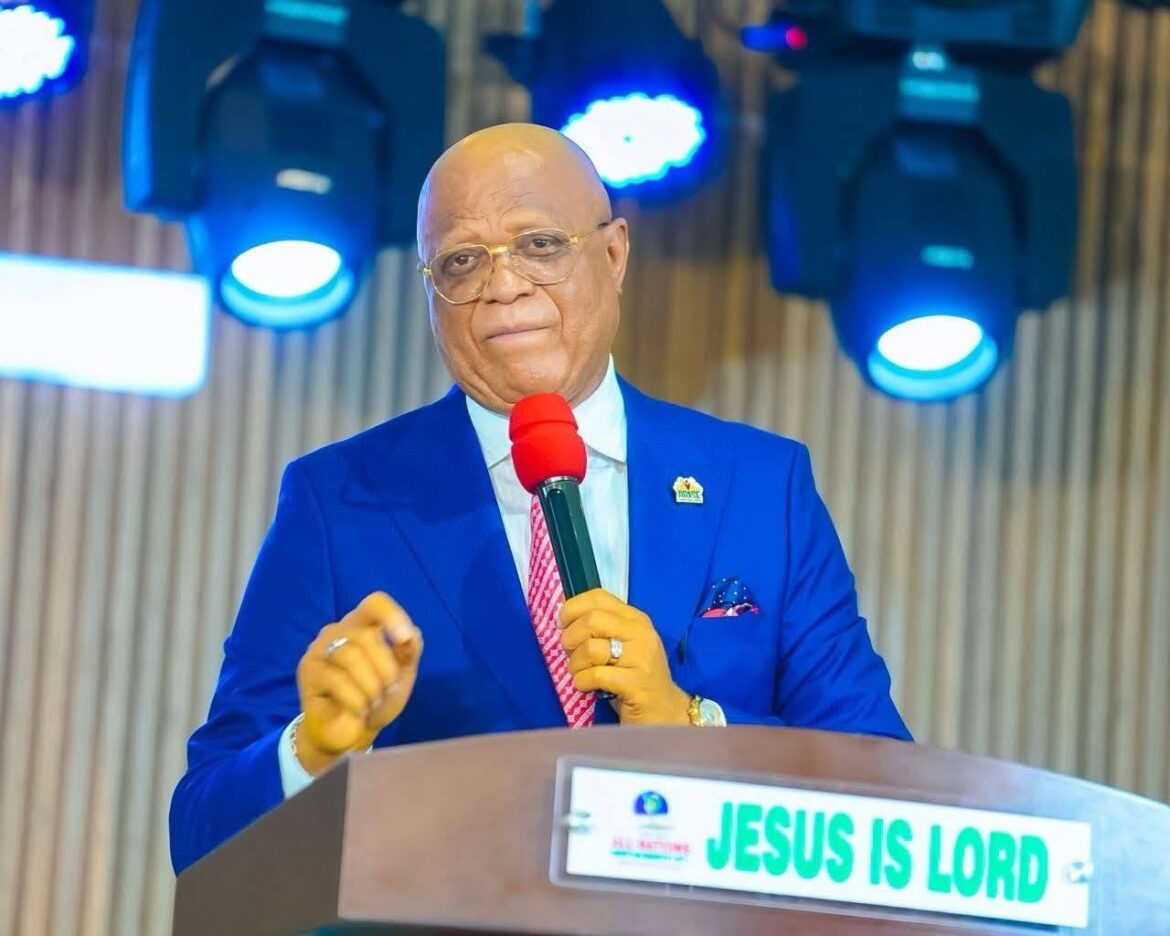 Eno Dismisses Rift With Udom Emmanuel, Says ‘I’ll Never Have A Problem With My Predecessor’